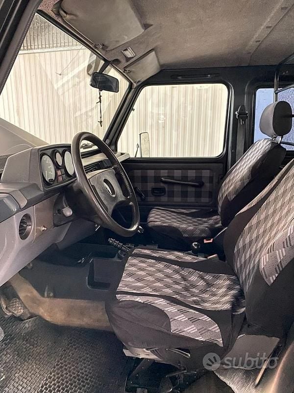 Usata Mercedes G250 84 CV (61 kW) 1989 Nero SUV