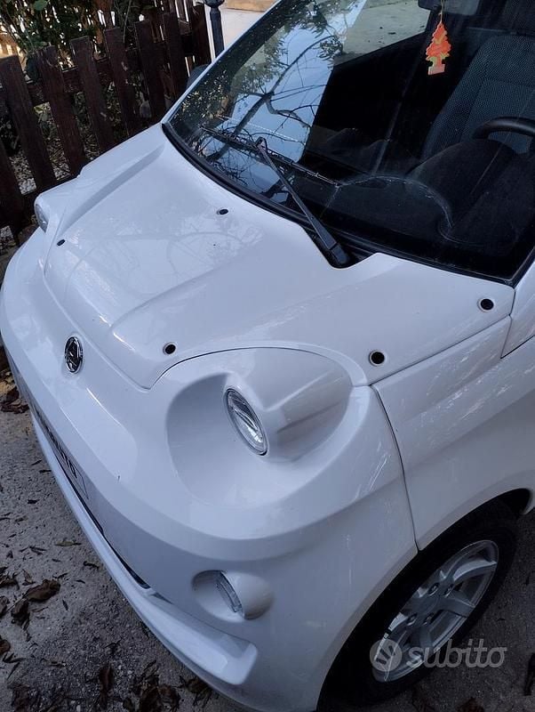 Bianco Usata 2023 Aixam Minauto Acces Utilitaria | 10.500 € (Buon prezzo) - Immagine 1/3