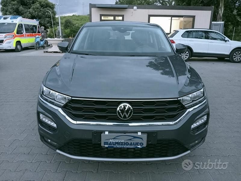 Usata VW T-Roc Advance 150 CV (110 kW) 2021 Grigio SUV