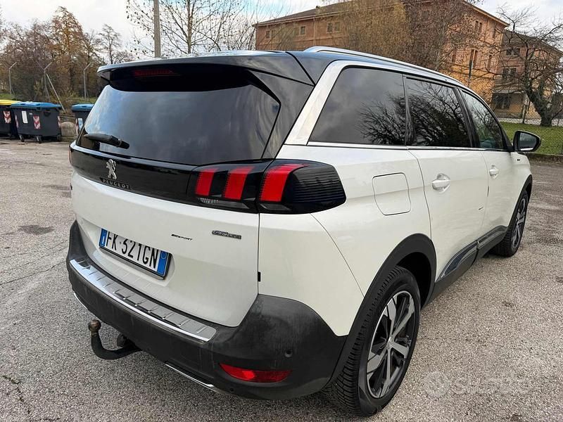 Usata Peugeot 5008 GT-line 119 CV (87 kW) 2017 Bianco SUV