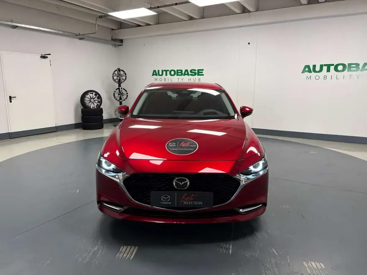 Usata Mazda 3 Comfort 186 CV (136 kW) 2024 Soul red crystal Berlina