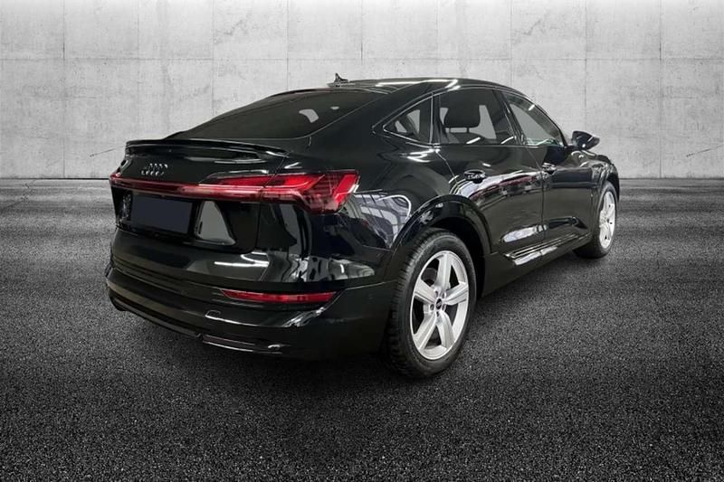 Usata Audi e-tron S-Line 158 kW (215 CV) 2021 Nero SUV