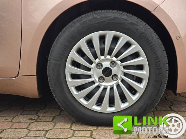 Usata Fiat 500e Icon 86 kW (118 CV) 2023 Rosa Berlina