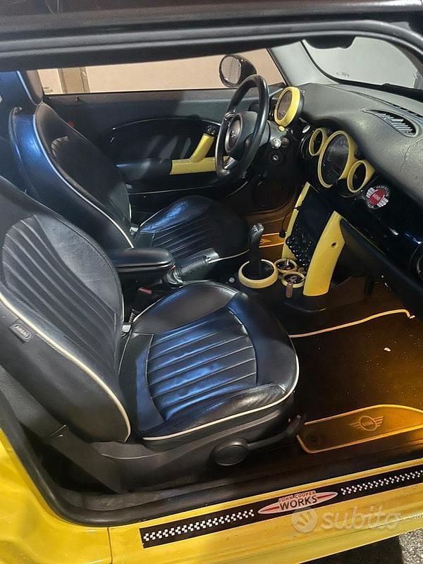 Usata Mini Cooper 75 CV (55 kW) 2003 Utilitaria