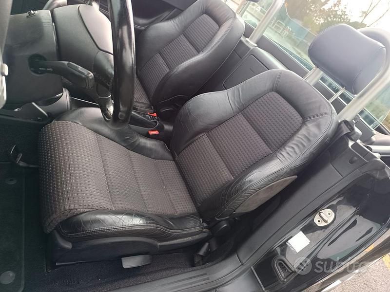 Usata Audi TT 180 CV (132 kW) 2001 Nero Coupé