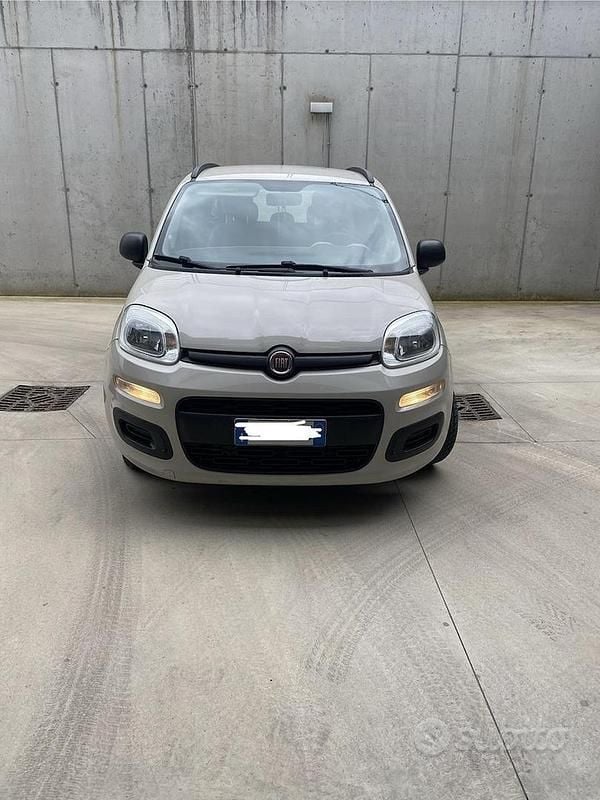Usata Fiat Panda 95 CV (69 kW) 2016 Utilitaria