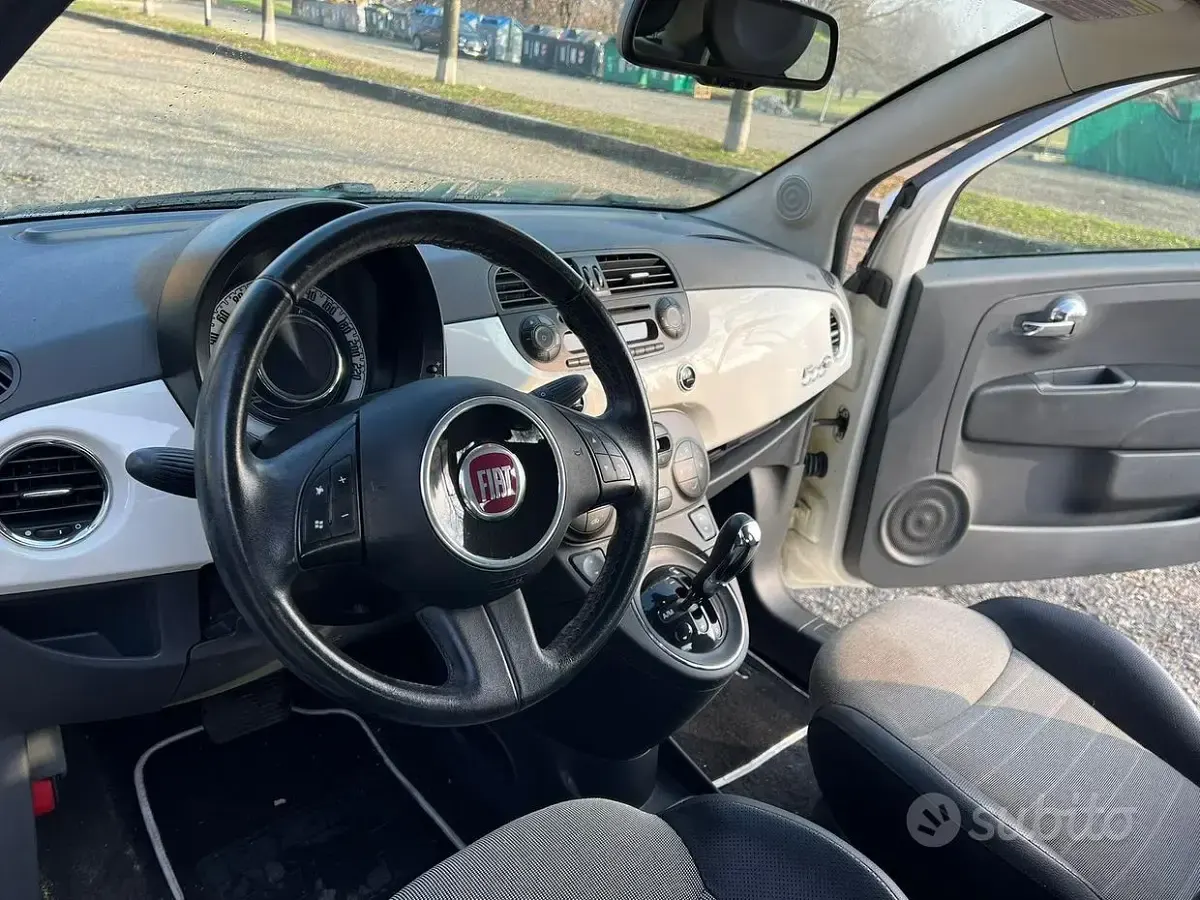 Usata Fiat 500 100 CV (73 kW) 2010 Bianco Cabrio