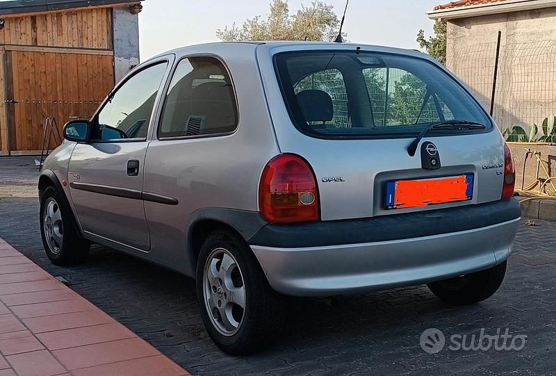 Usata Opel Corsa 1998 Utilitaria
