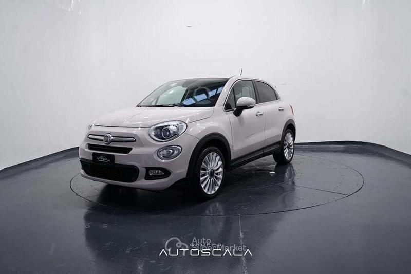 Usata Fiat 500X Lounge 95 CV (69 kW) 2016 Beige cappuccino SUV
