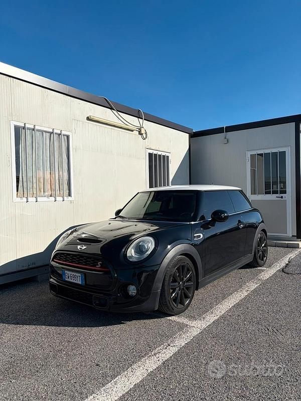 Begagnad Mini Cooper S 192 HK (141 kW) 2014 Svart Halvkombi