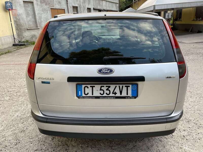 Usata Ford Focus S 136 CV (100 kW) 2005 Argento Station wagon