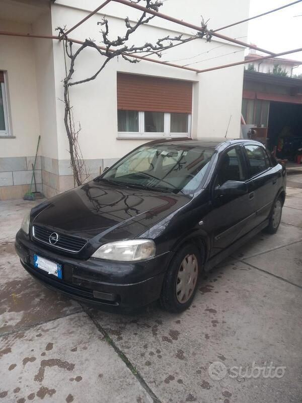 Usata 1999 Opel Astra Due volumi | 700 € (Ottimo prezzo) - Immagine 1/4