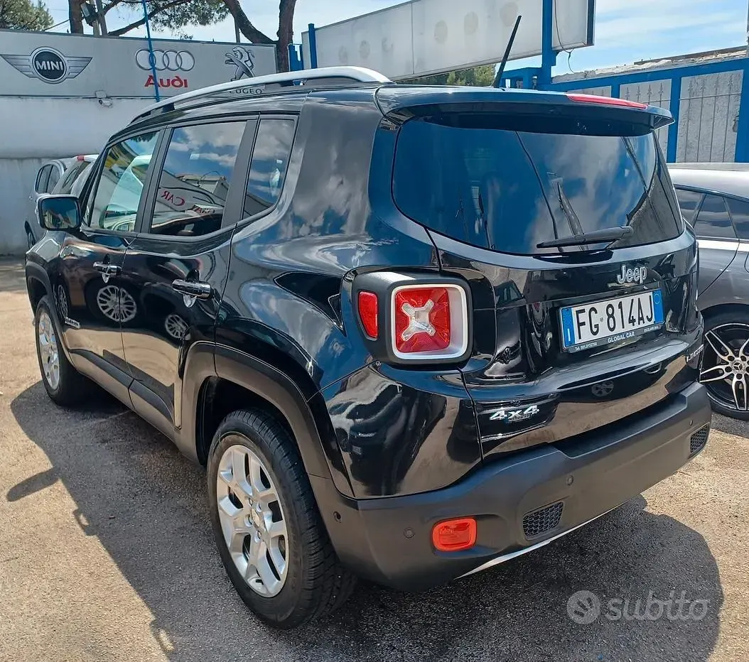 Usata Jeep Renegade Limited 140 CV (102 kW) 2017 Nero SUV