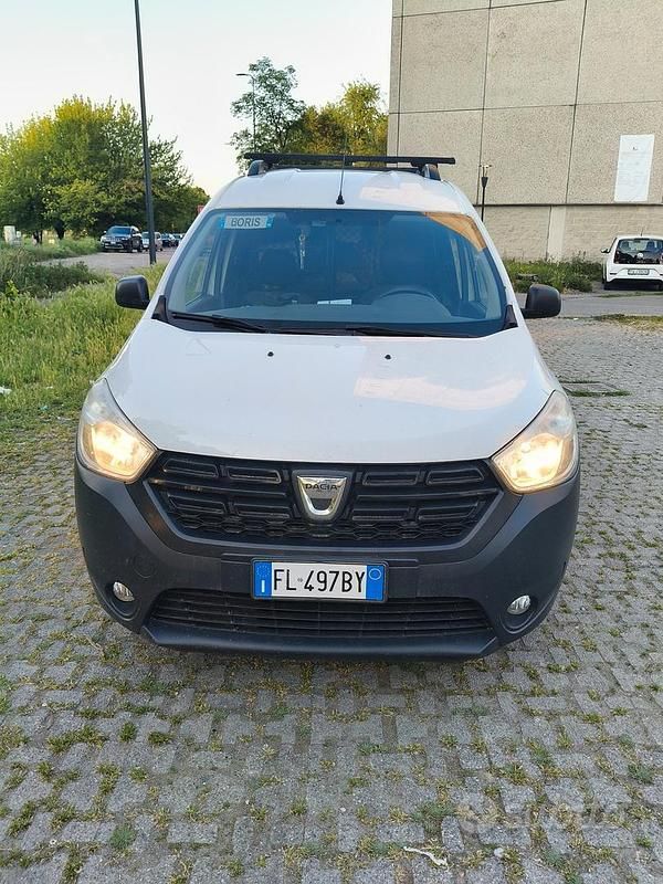 Usata Dacia Dokker 102 CV (75 kW) 2017 Bianco Monovolume