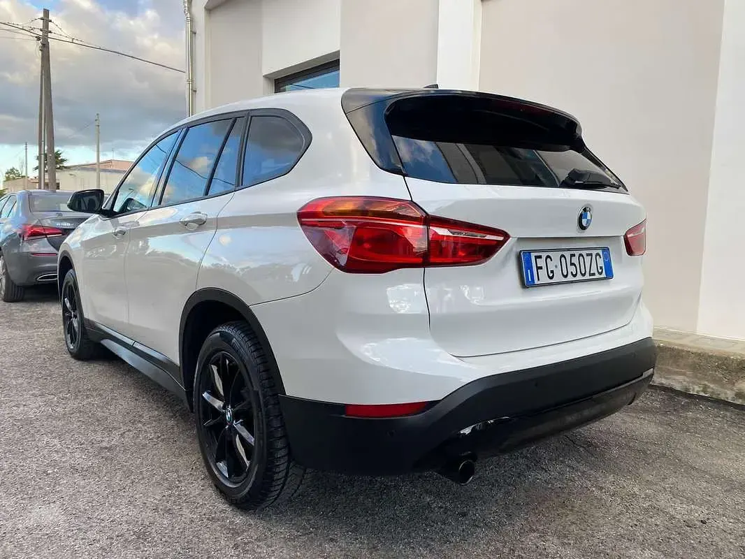 Usata BMW X1 Efficient Dynamics 150 CV (110 kW) 2017 Bianco SUV