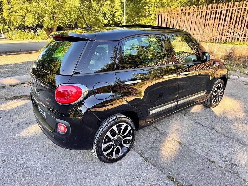 Usata Fiat 500L Lounge 86 CV (63 kW) 2013 Nero Monovolume
