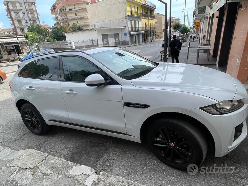 Usata Jaguar F-Pace 180 CV (132 kW) 2017 Bianco SUV