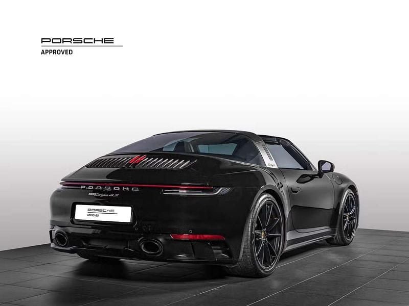 Usata Porsche 992 450 CV (330 kW) 2023 Nero Cabrio