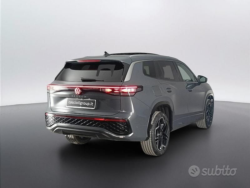 Usata VW Tayron R-line Plus 150 CV (110 kW) 2025 Grigio SUV