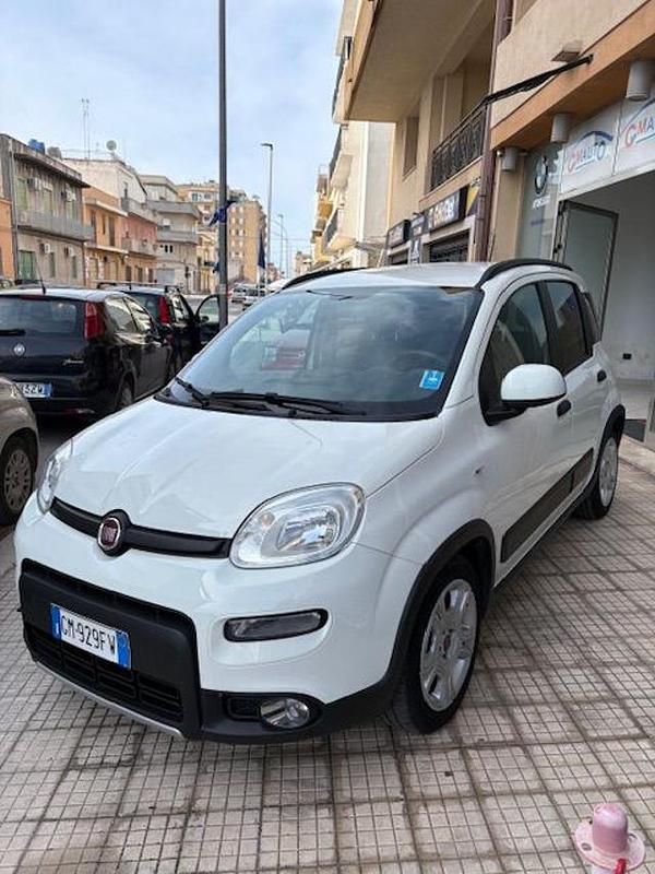 Usata Fiat Panda S 69 CV (50 kW) 2022 Bianco Utilitaria
