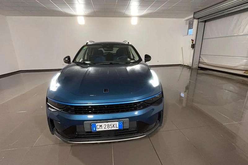 Blu Usata 2023 Lynk & Co 01 SUV | 18.800 € (Super prezzo) - Immagine 1/4