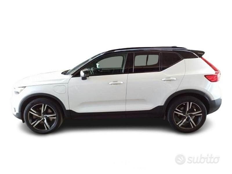 Usata Volvo XC40 R-Design 261 CV (191 kW) 2021 Bianco SUV
