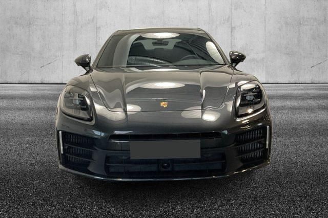 Usata Porsche Panamera 354 CV (260 kW) 2024 Grigio Berlina