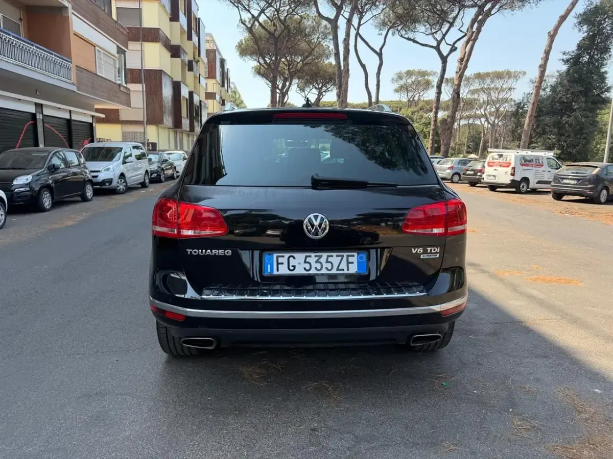 Usata VW Touareg Executive 203 CV (149 kW) 2017 Nero SUV