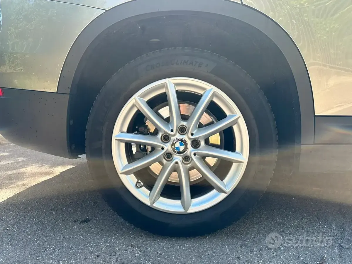 Usata BMW X1 Advantage 192 CV (141 kW) 2019 Grigio SUV