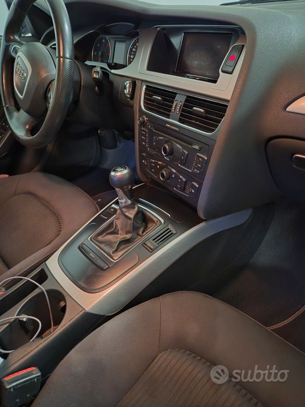 Usata Audi A4 Advanced 143 CV (105 kW) 2011 Nero Station wagon