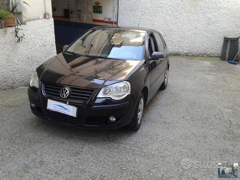 Nero Usata 2008 VW Polo United Due volumi | 3760 € (Buon prezzo) - Immagine 1/4