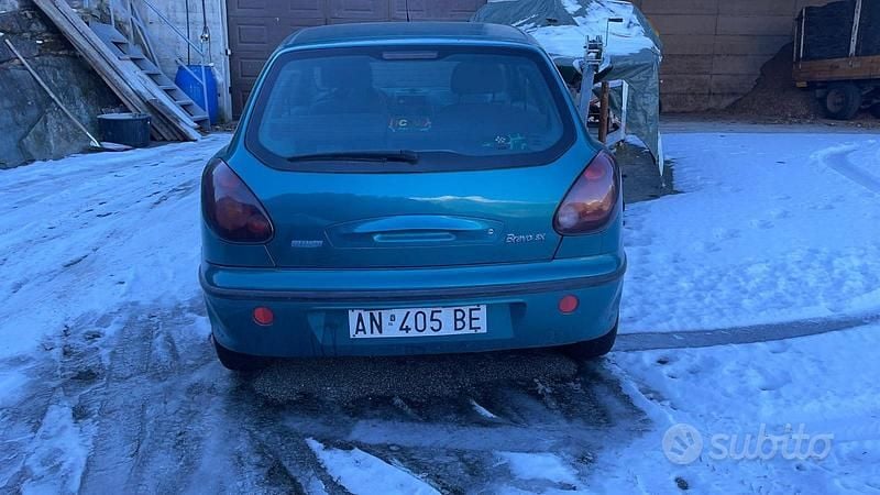 Usata Fiat Bravo 80 CV (58 kW) 1997 Verde Utilitaria