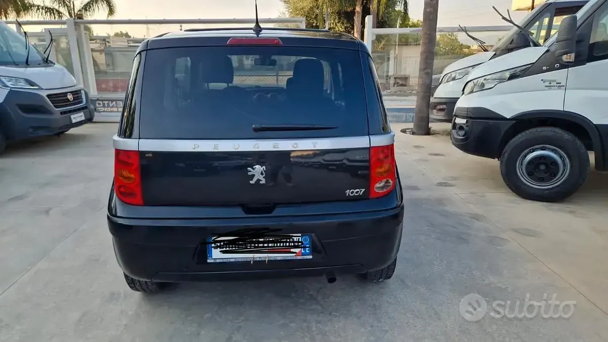 Usata Peugeot 1007 68 CV (50 kW) 2005 Nero Monovolume