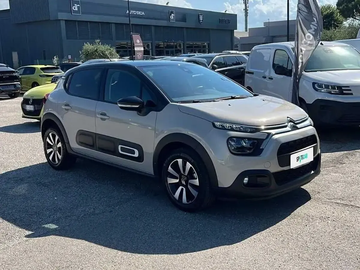 Usata Citroën C3 PureTech 83 CV (61 kW) 2023 Sabbia Utilitaria