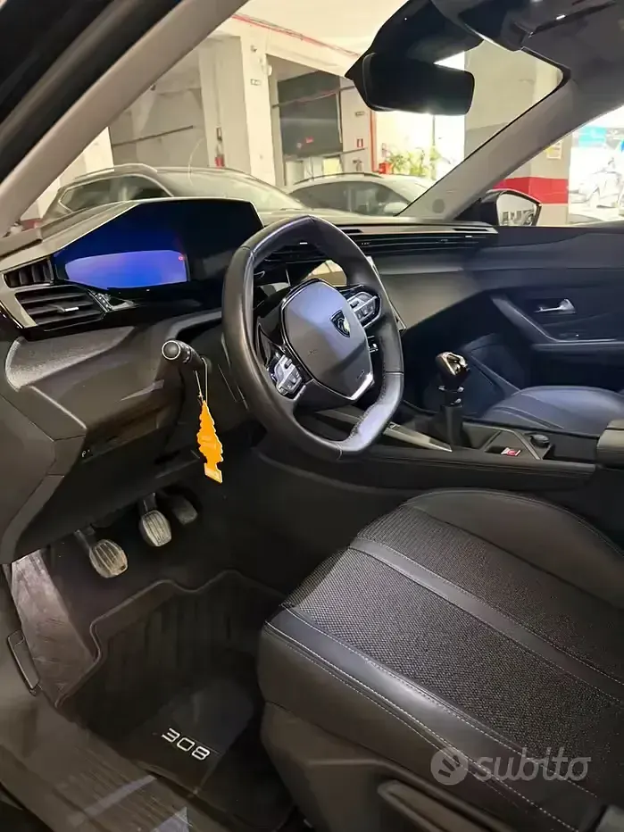 Usata Peugeot 308 Allure 131 CV (96 kW) 2024 Nero Station wagon