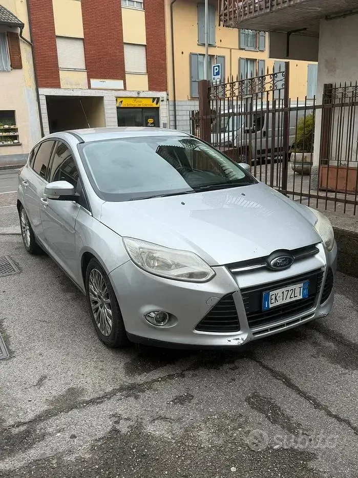Usata Ford Focus 115 CV (84 kW) 2012 Berlina