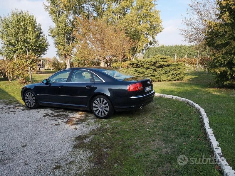Usata Audi A8 335 CV (246 kW) 2003 Nero Berlina
