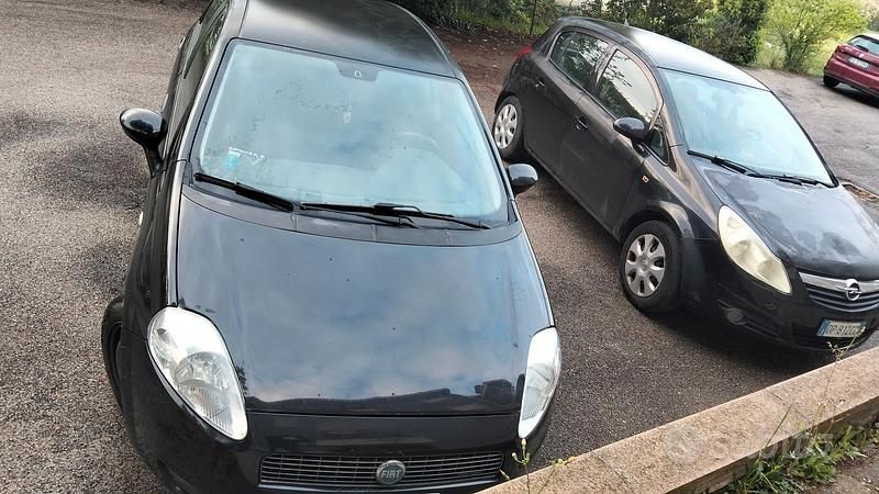 Usata Fiat Grande Punto 75 CV (55 kW) 2010 Nero Utilitaria