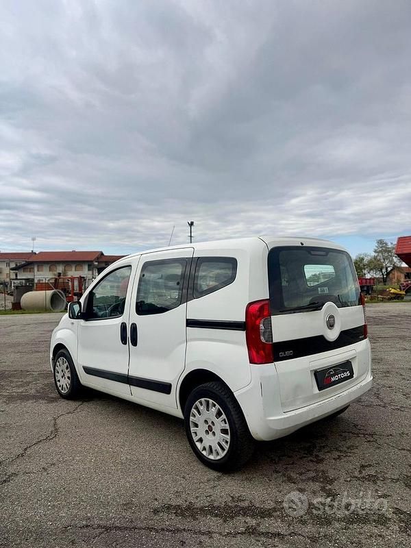 Usata Fiat Qubo Active 75 CV (55 kW) 2010 Bianco Monovolume