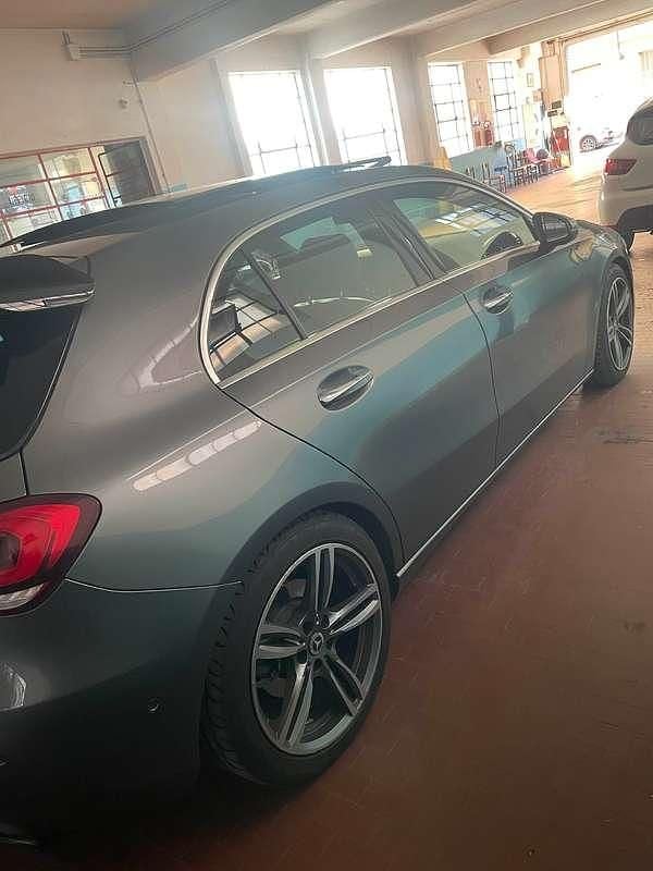 Usata Mercedes A220 190 CV (139 kW) 2019 Grigio Berlina