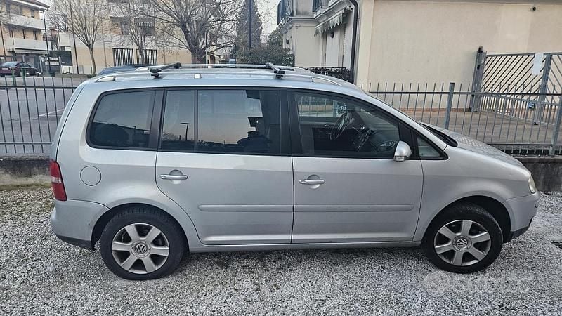 Usata VW Touran 136 CV (100 kW) 2003 Monovolume