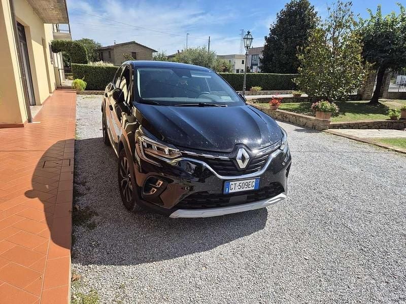 Usata Renault Captur Techno 101 CV (74 kW) 2024 Nero SUV