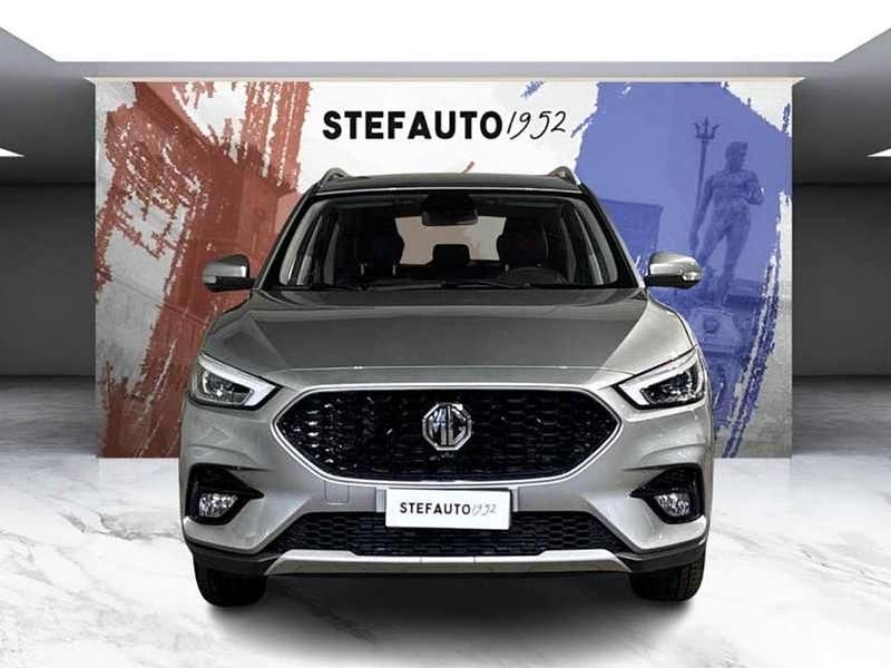 Usata MG ZS Luxury 111 CV (81 kW) 2024 Grigio SUV