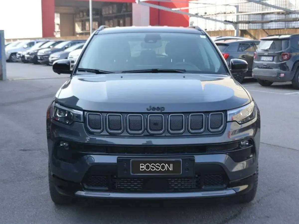 Usata Jeep Compass 131 CV (96 kW) 2024 Grigio SUV
