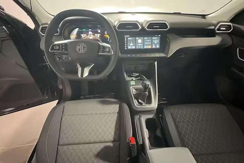 Nuova MG ZS 116 CV (85 kW) 2025 Nero Berlina