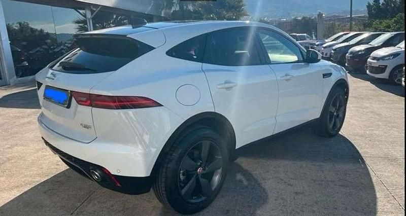 Usata Jaguar E-Pace R-Dynamic 150 CV (110 kW) 2021 Bianco SUV