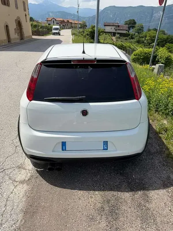 Usata Abarth Grande Punto 155 CV (114 kW) 2008 Utilitaria