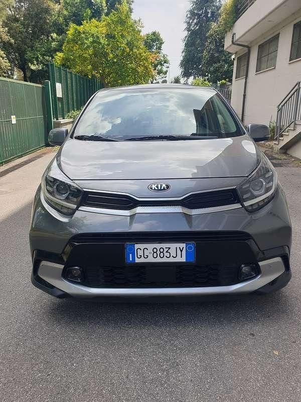 Usata Kia Picanto X-Line 67 CV (49 kW) 2021 Utilitaria