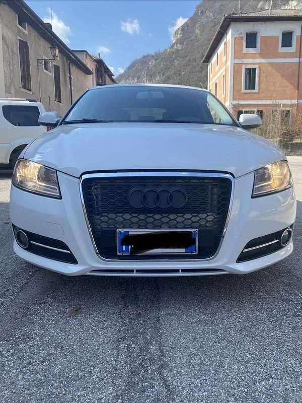 Usata Audi A3 Young 90 CV (66 kW) 2013 Berlina