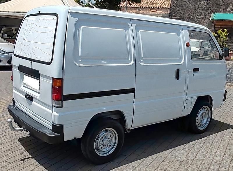 Usata Suzuki Carry 45 CV (33 kW) 1992 Bianco Pick-up